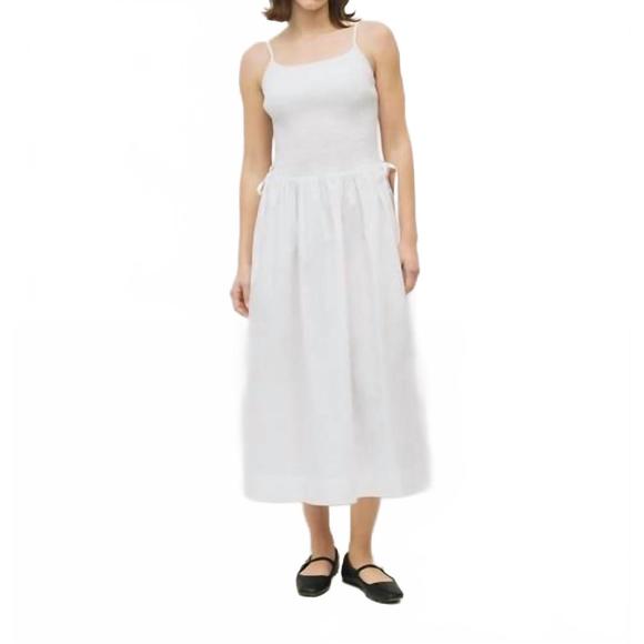 NEW MOD REF jenni smocked dress in white - Picture 1 of 4
